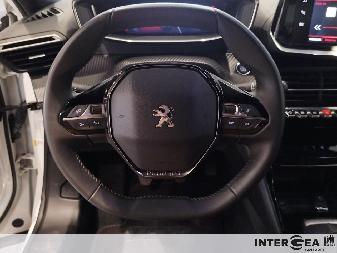 PEUGEOT 2008 1.2 puretech Allure Pack s&s 100cv