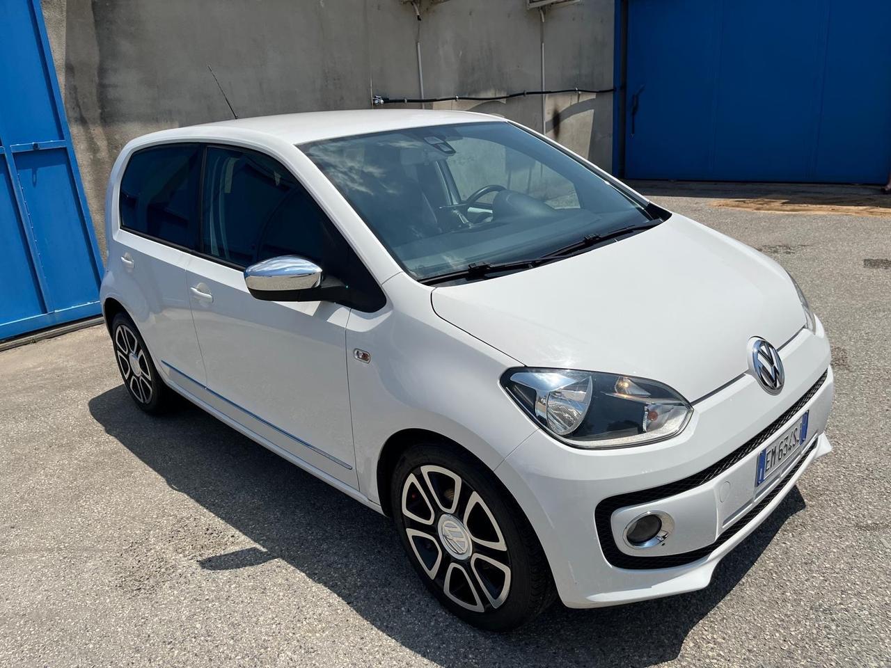 Volkswagen high up-5 P-1.0- km 84000-2012