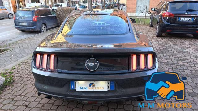 FORD Mustang Fastback 2.3 EcoBoost aut.