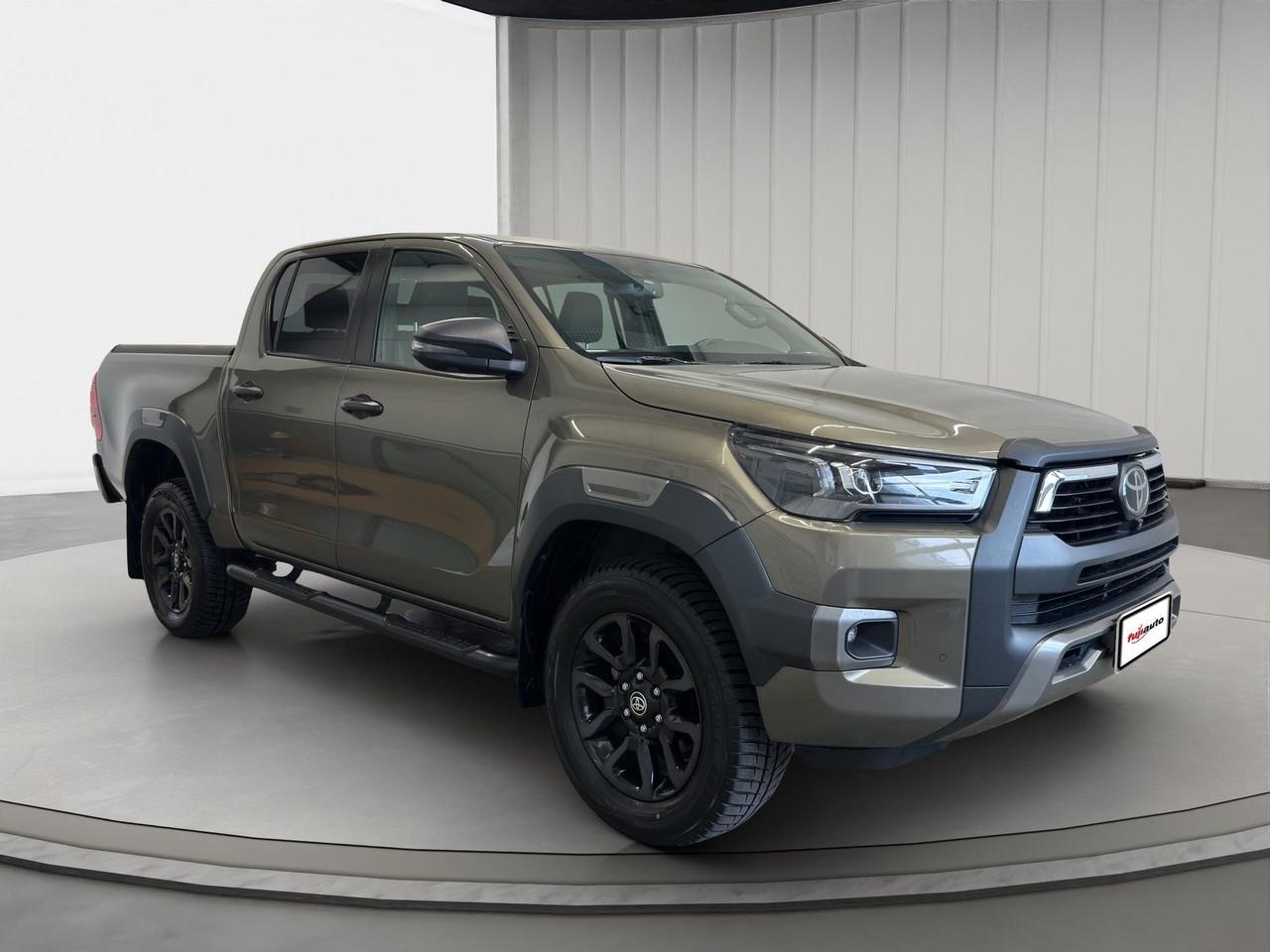 Toyota Hilux 2.8 d double cab Invincible 4wd auto