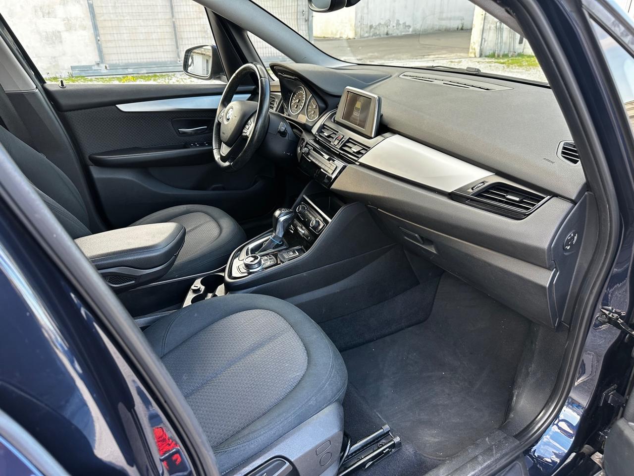 Bmw 216d Active Tourer Advantage