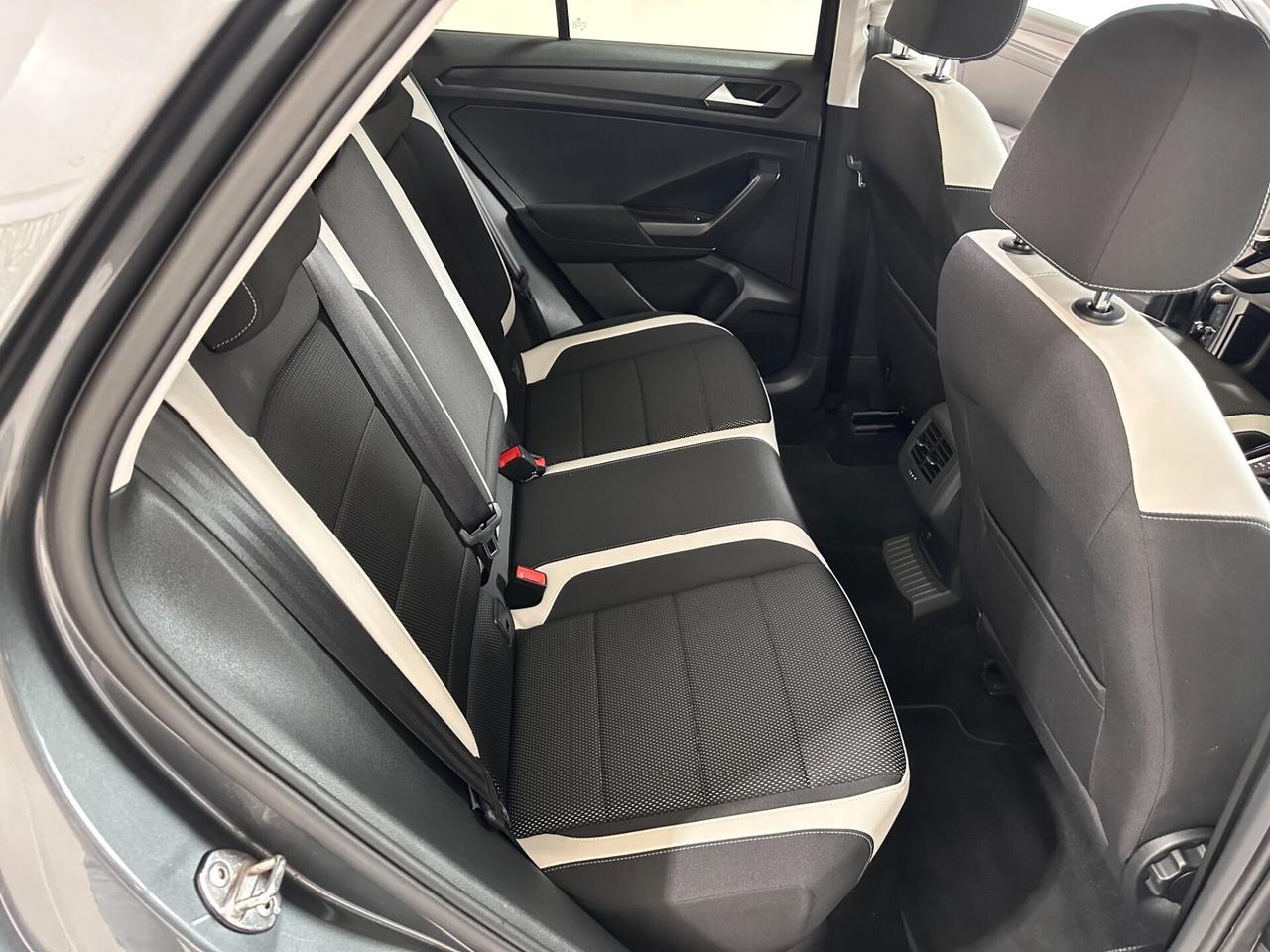 Volkswagen T-Roc 2.0 TDI 150cv DSG 4MOTION - UNICO