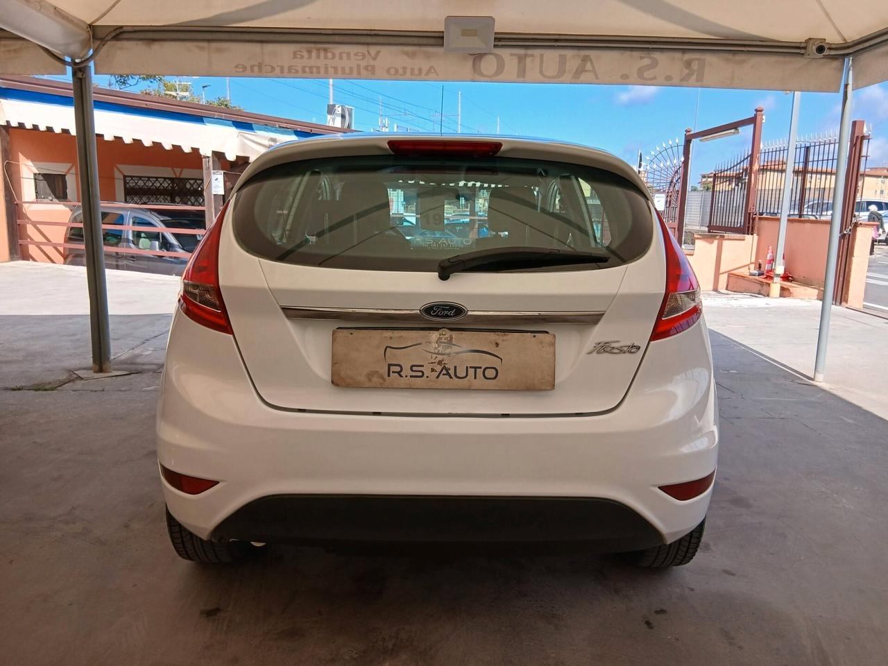 Ford Fiesta 1.2 benzina solo km71000 full 5p 09