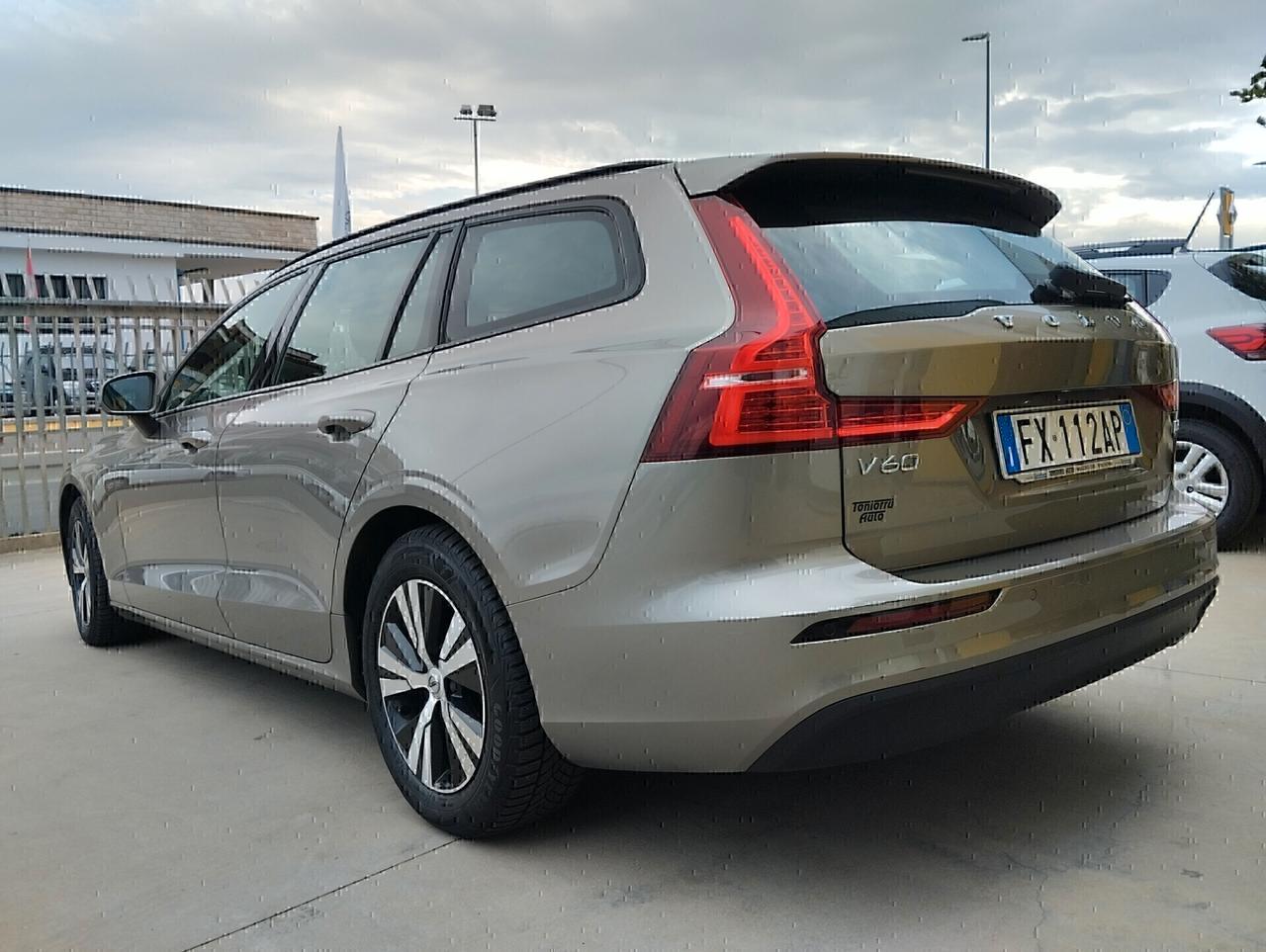 VOLVO V60 S.W. 2.0 TDI 150cv D3 Geartronic Business Plus