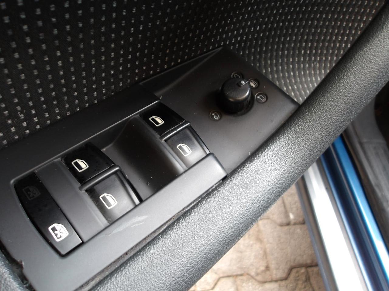 AUDI A3 Sportback 2.0 tdi Ambiente s-tronic (dsg)