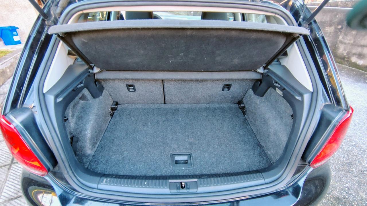 Volkswagen Polo Comfortline 5 p 1.4 benzina 86 cv euro 5