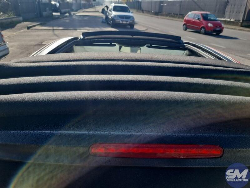 FIAT 500C 500 1.0 Hybrid Dolcevita