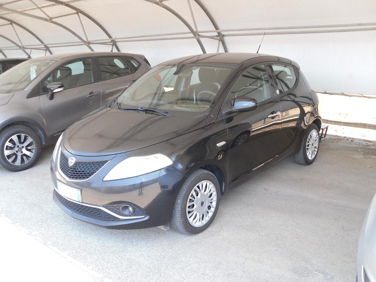 Lancia Ypsilon 1.2 69 CV GPL Ecochic Silver