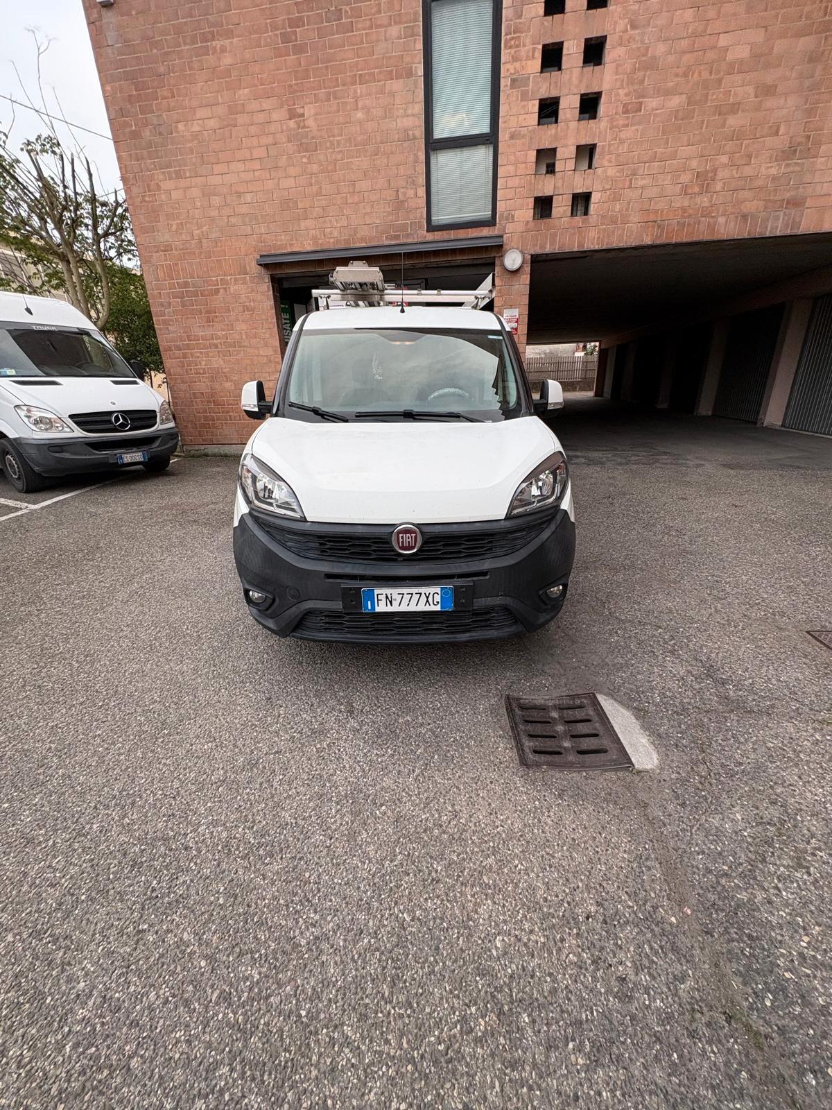 Fiat Doblo Doblò 1.4 T-Jet Natural Power PC-TN Cargo Lamierato SX