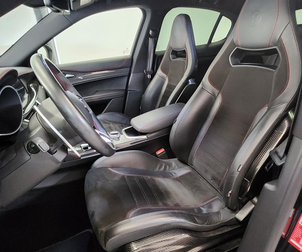 Alfa Romeo Stelvio 2.9 Bi-Turbo V6 510 CV AT8 Quad