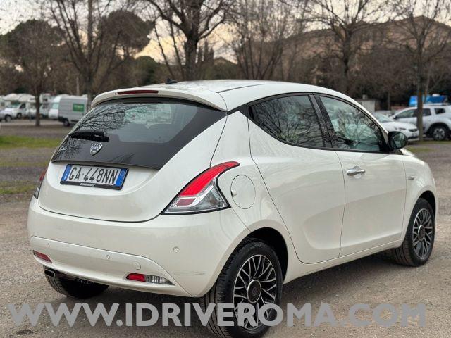 LANCIA Ypsilon 1.2 69 CV 5 porte "GOLD" +gpl