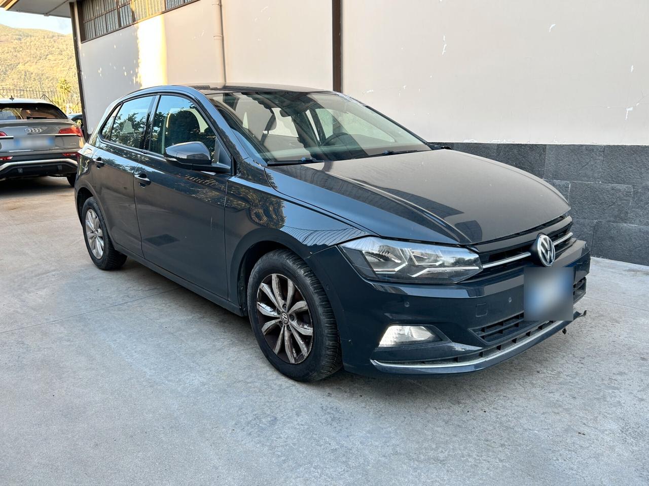 VW Polo 1.6 TDI 95CV - 2019 Incidentata