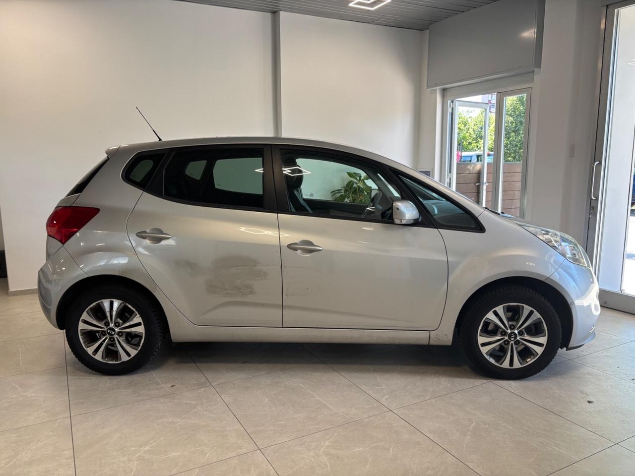 Kia Venga 1.4 CVVT Cool