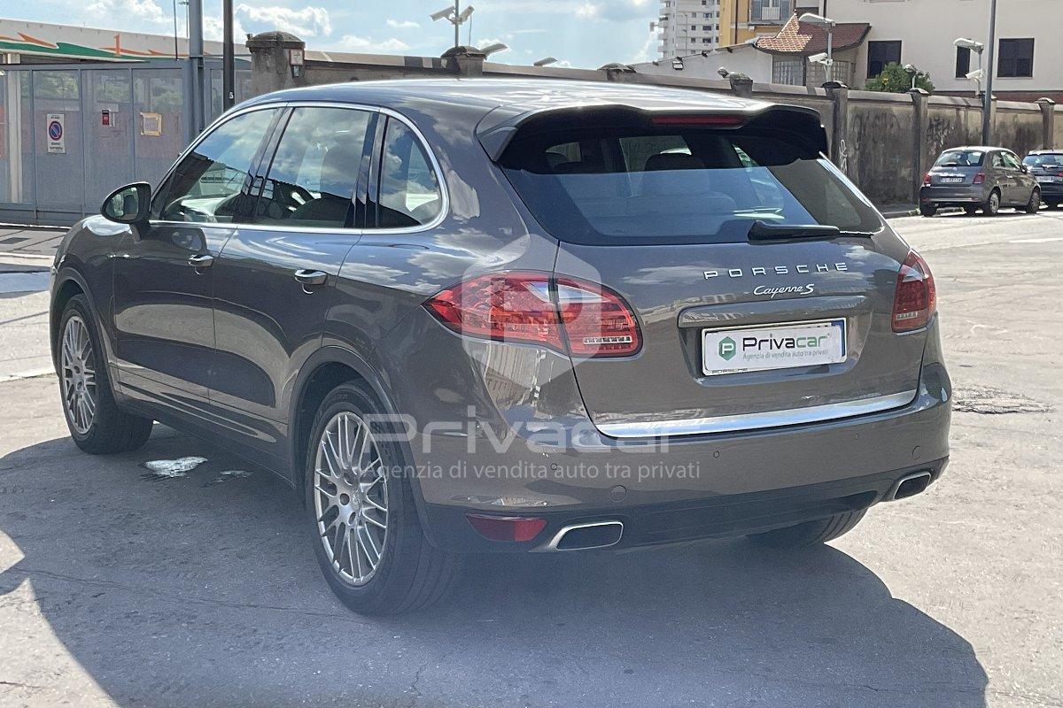 PORSCHE Cayenne 4.8 S