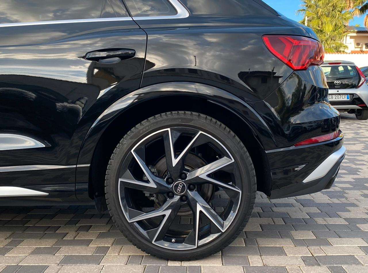 Audi RSQ3 2.5 TFSI 400CV s-tronic quattro