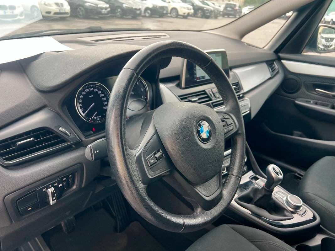 BMW Serie 2 216d 5p.ti