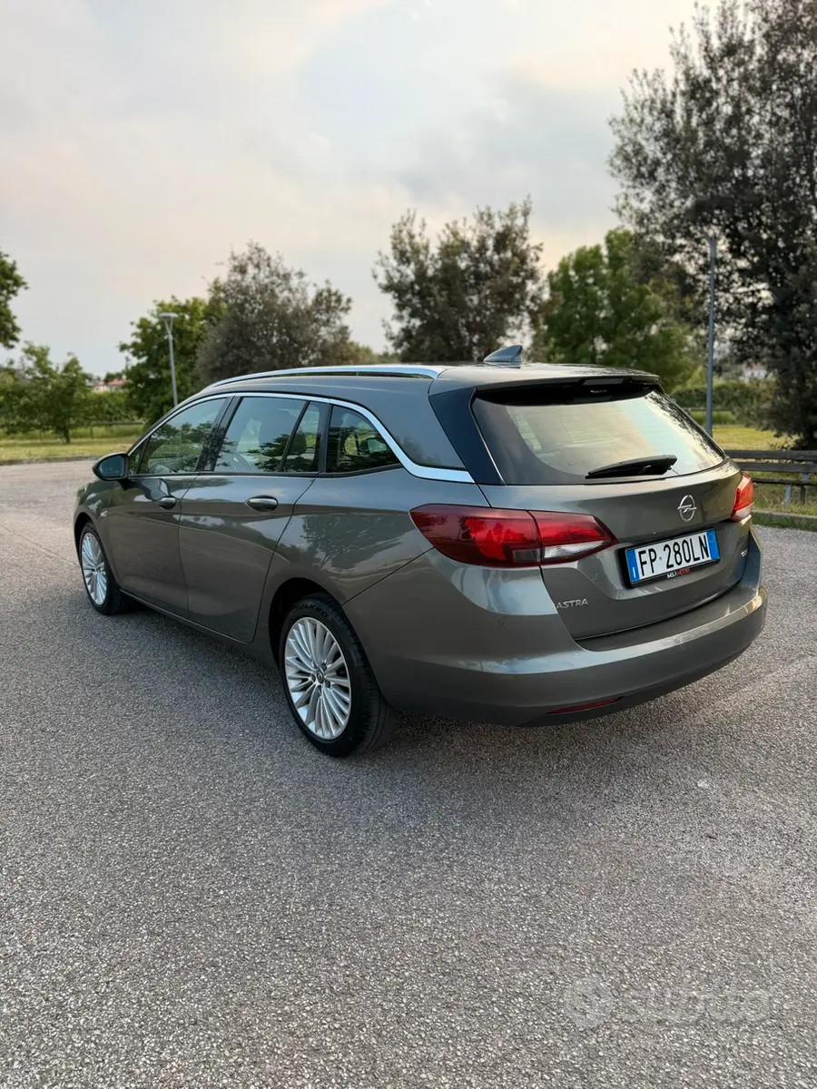 Opel Astra 1.6 Diesel 110cv 2018