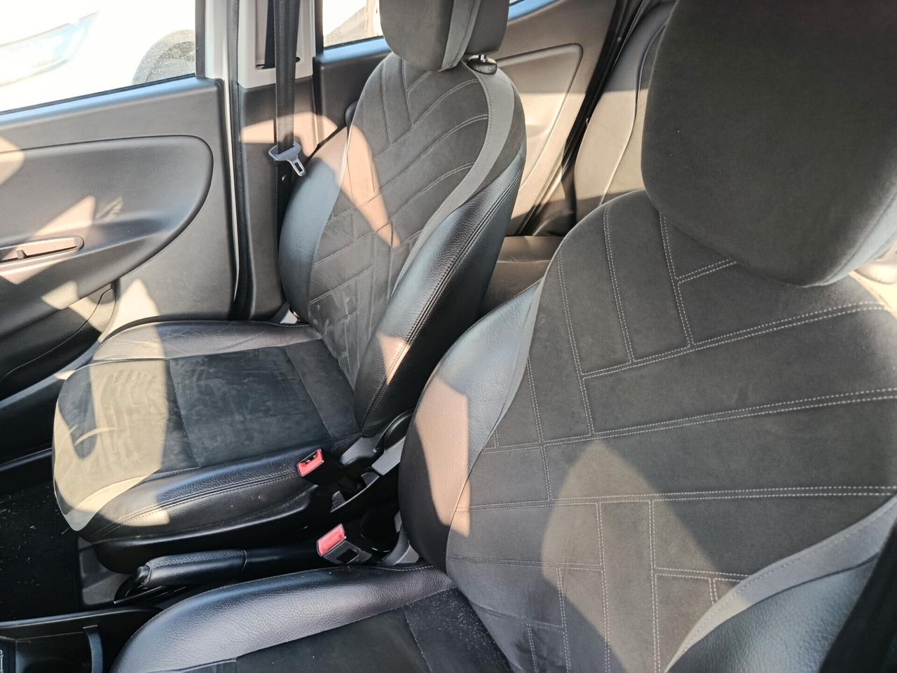 Lancia Ypsilon 1.3 MJT 95CV 5 porte S&S Platinum