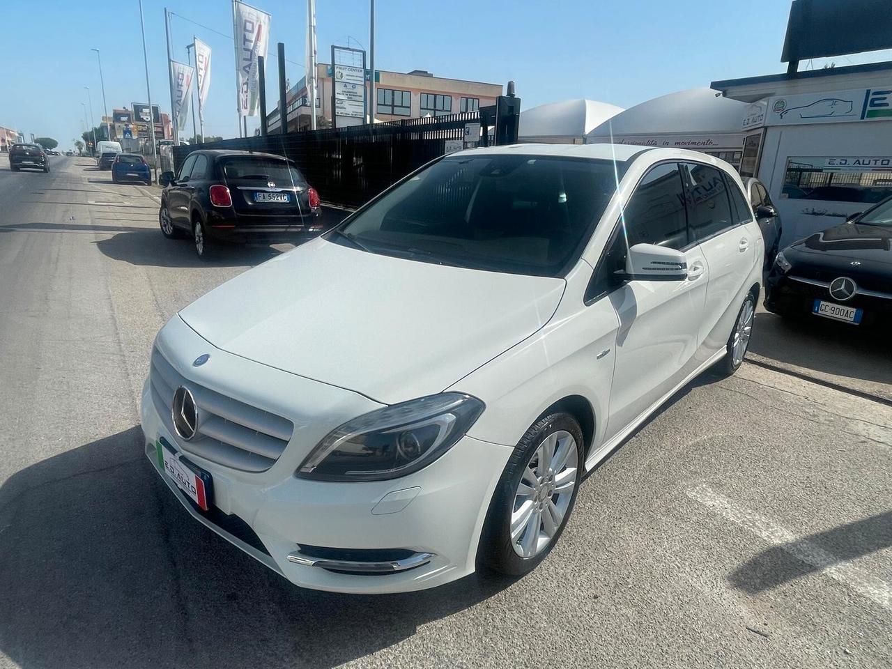 Mercedes-benz B 180 CDI BlueEFFICIENCY Premium