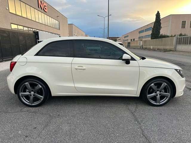 Audi A1 1.6 TDI S tronic Ambition