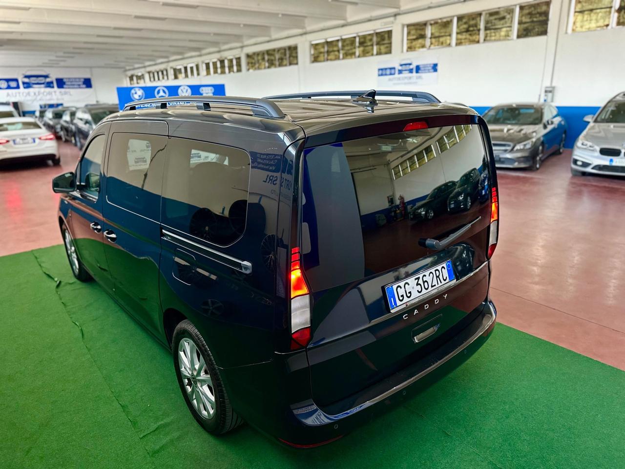 Volkswagen Caddy 2.0 TDI 122cv DSG/passolungo/7posti