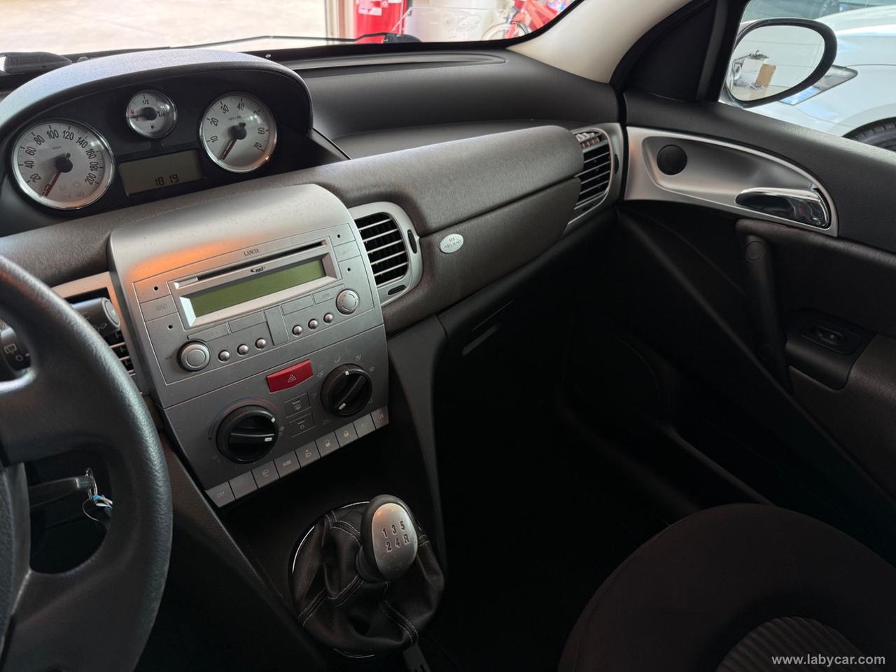 LANCIA Ypsilon 1.4 Platino Ecochic GPL