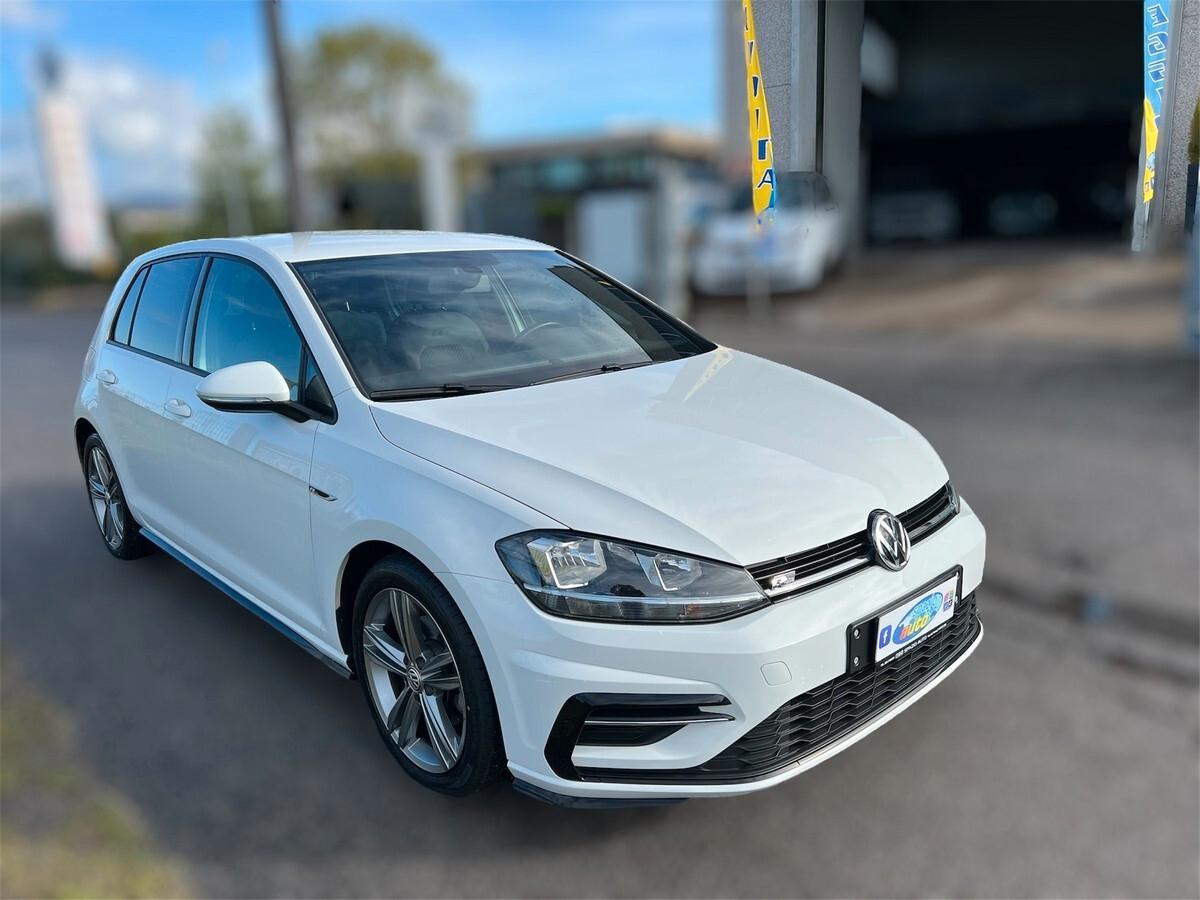 Volkswagen Golf 5p 1.6 tdi R-Line 115cv cerchi e gomme invernali