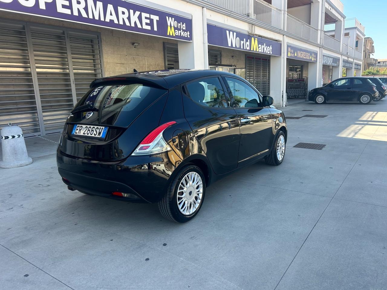 Lancia Ypsilon 1.2 GPL