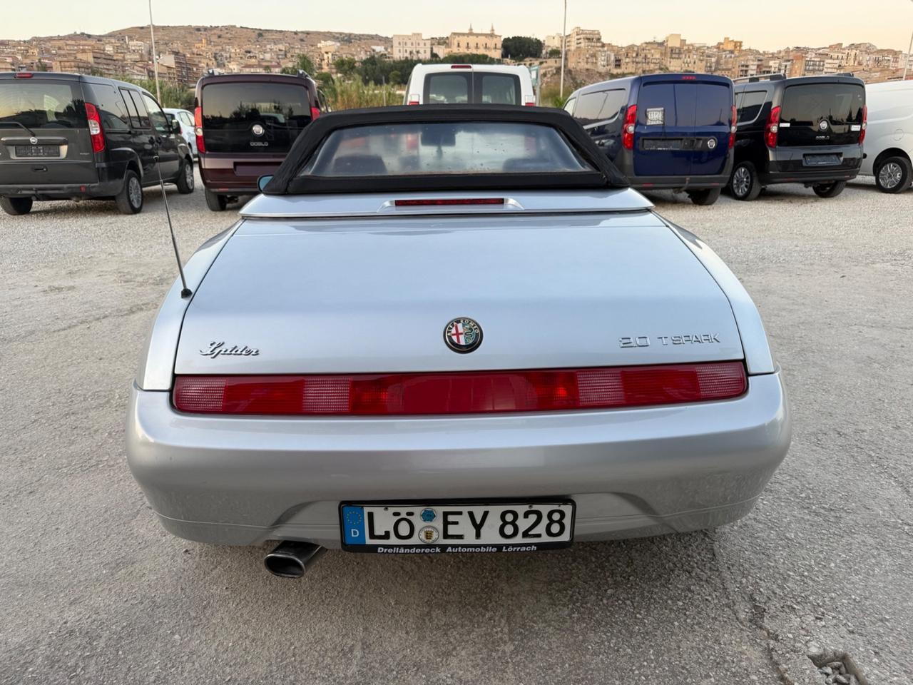 Alfa Romeo GTV Spider 2.0i 16V Twin Spark cat L