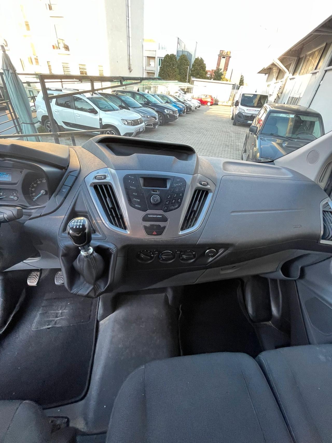 Ford Transit Custom 300 2.2 TDCi 125CV PC Combi Trend