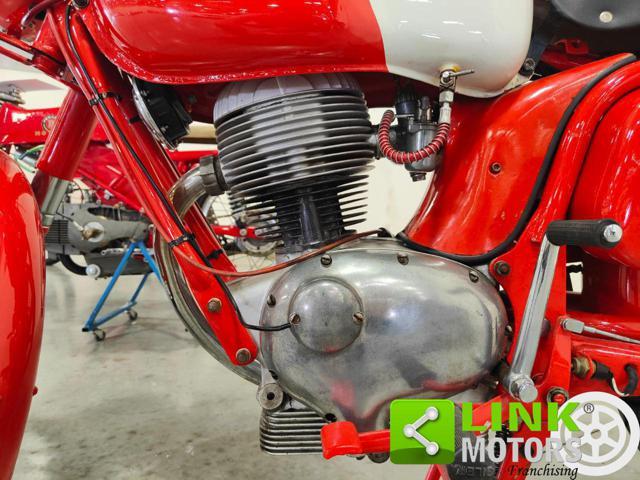 GILERA Giubileo 175 Rosso Extra