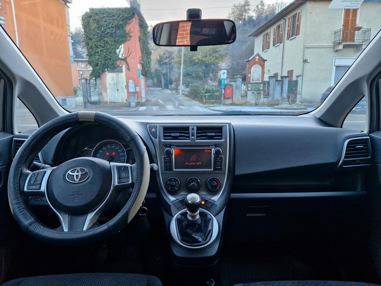 Toyota Verso-S 1.3 100CV "106.800 km" Benzina, Bluetooth, Camera