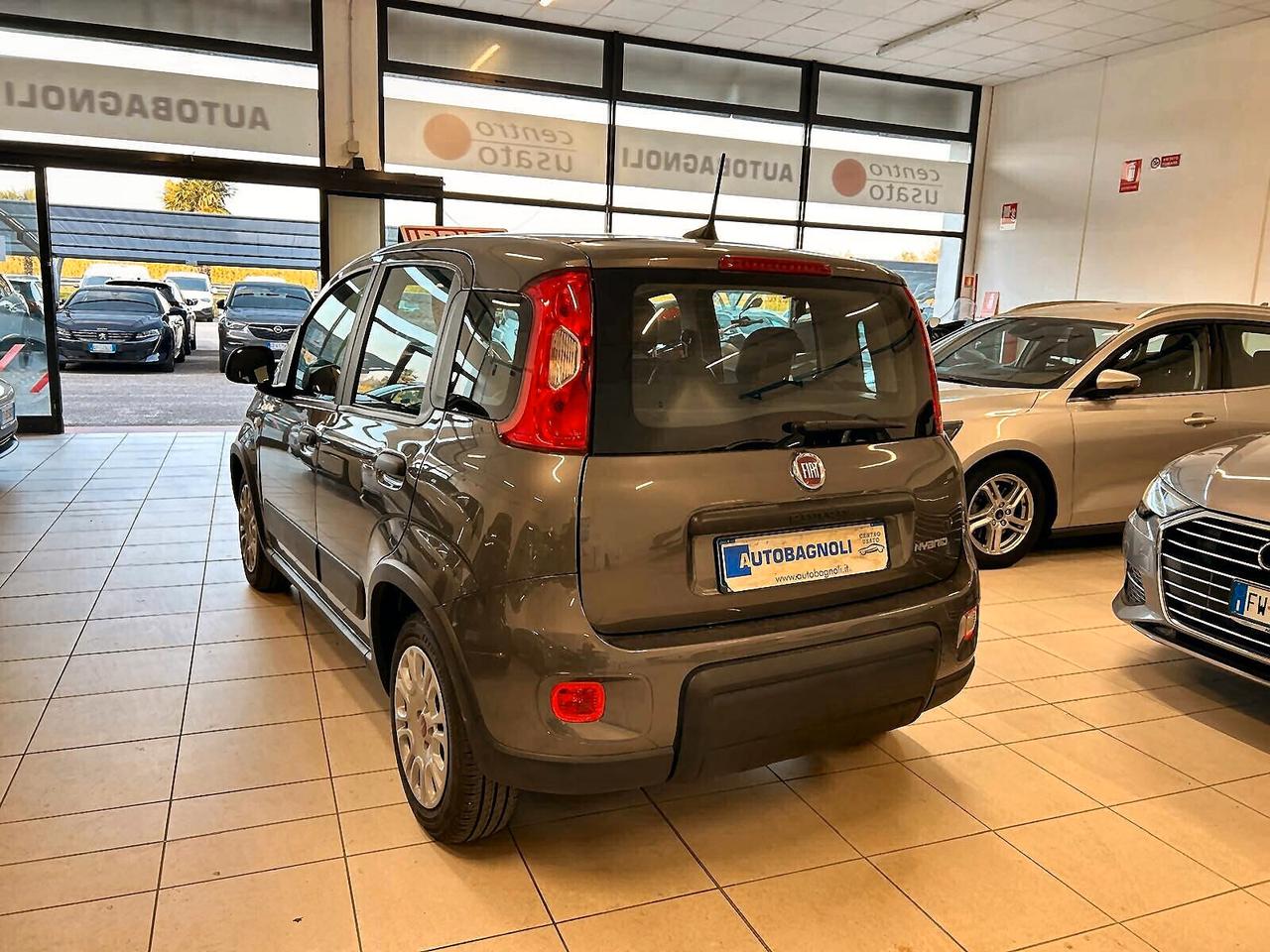 Fiat Panda 1.0 FireFly Hybrid SPOTICAR