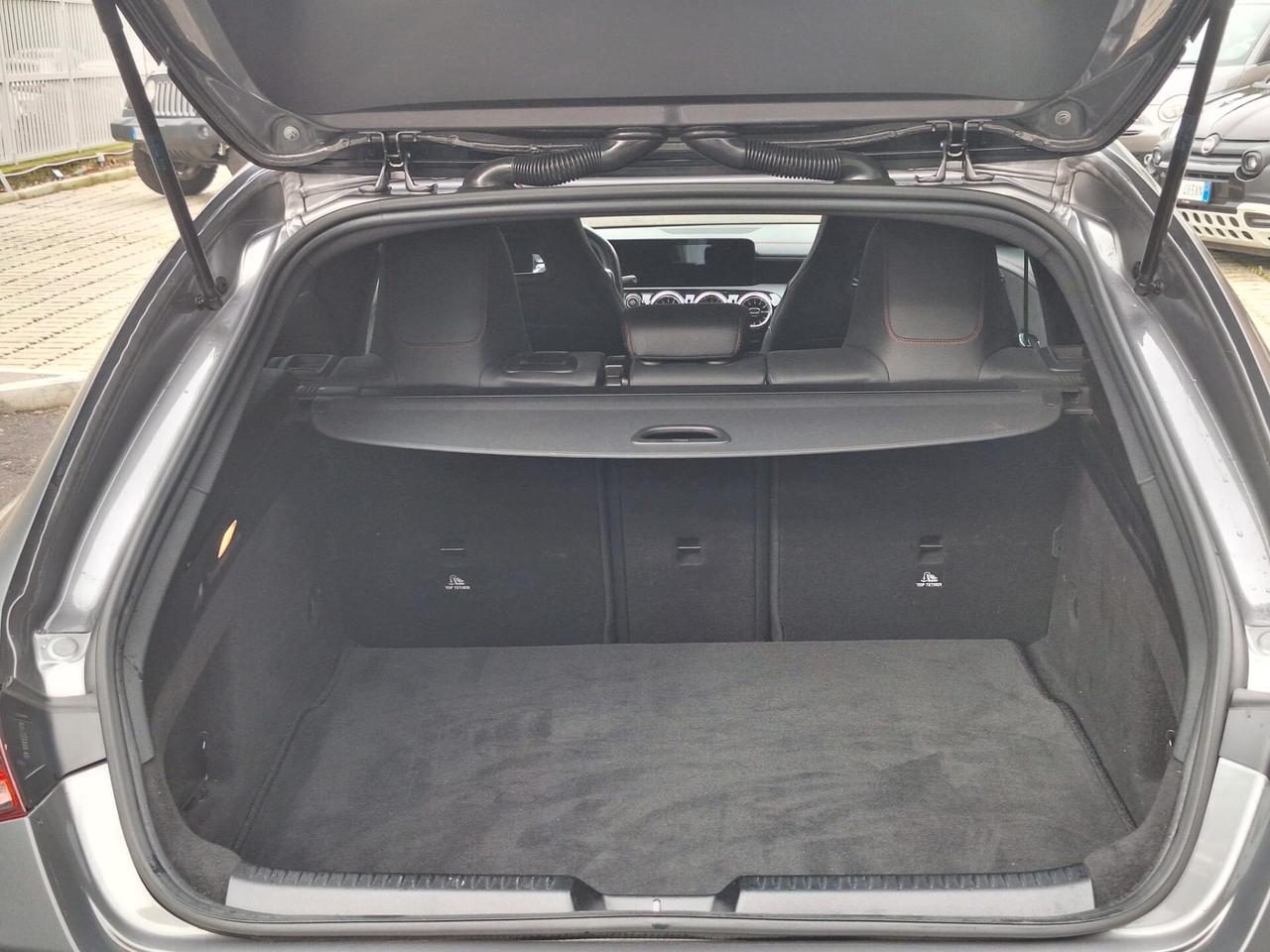 Mercedes-benz CLA 250 Automatic Premium PROMO 367 MESE CON ACCONTO