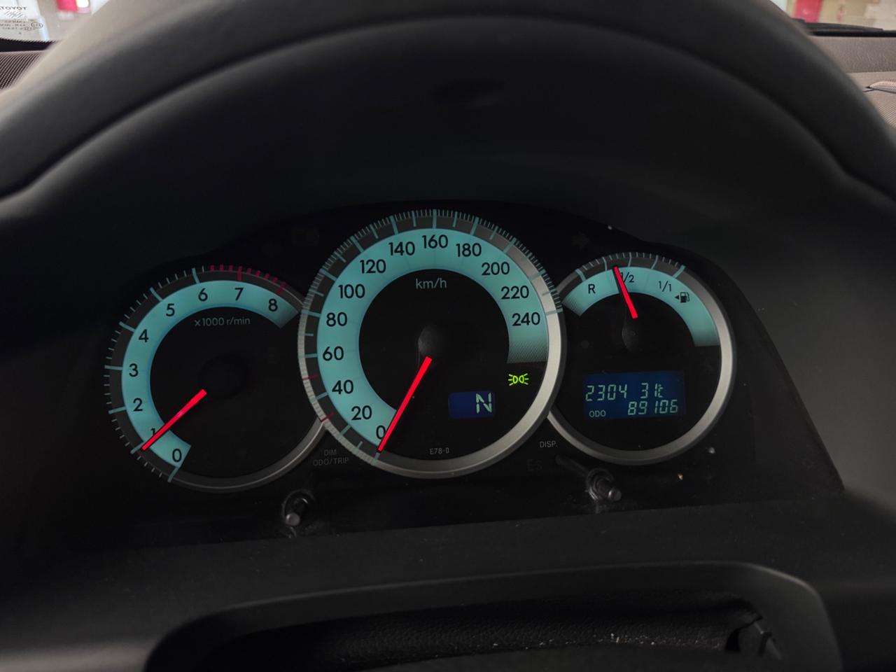 Toyota Corolla Verso 1.8 16V MMT MY'08 7pti