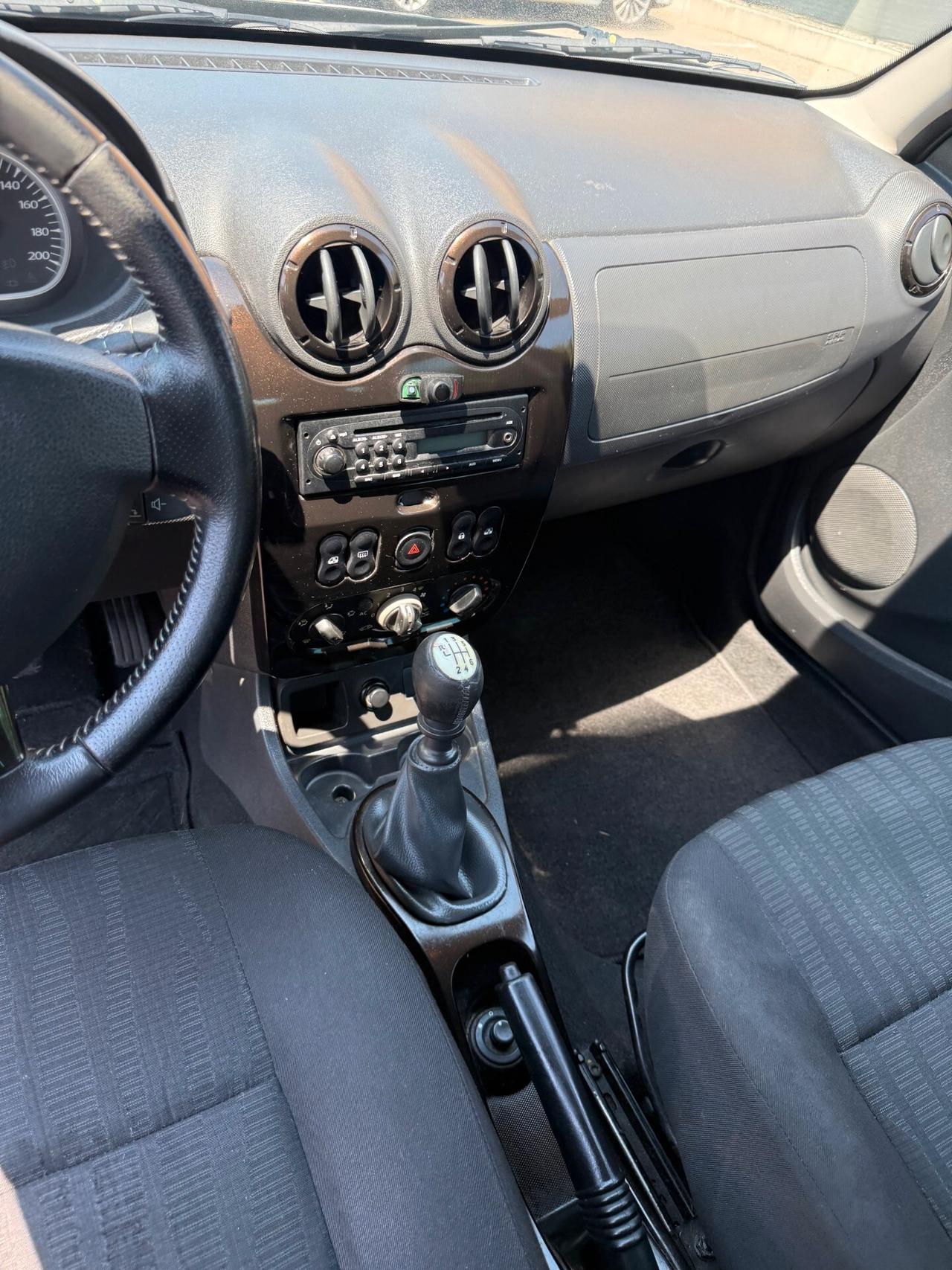 Dacia Duster 1.5 dci - 12 MESI DI GARANZIA -
