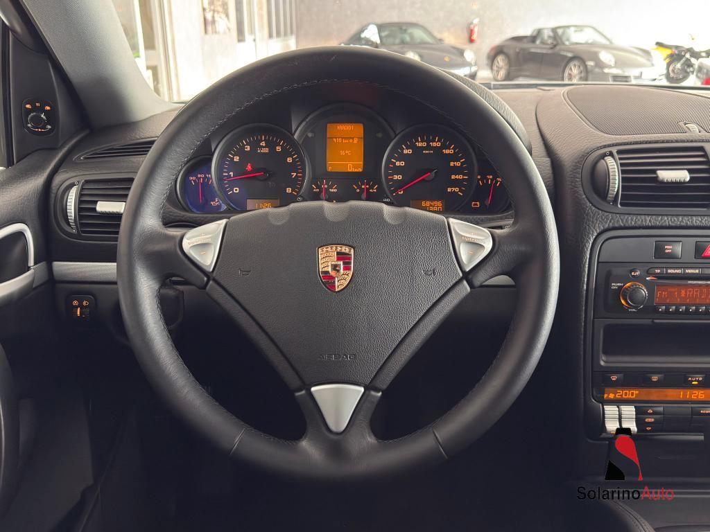 Porsche Cayenne 3.2