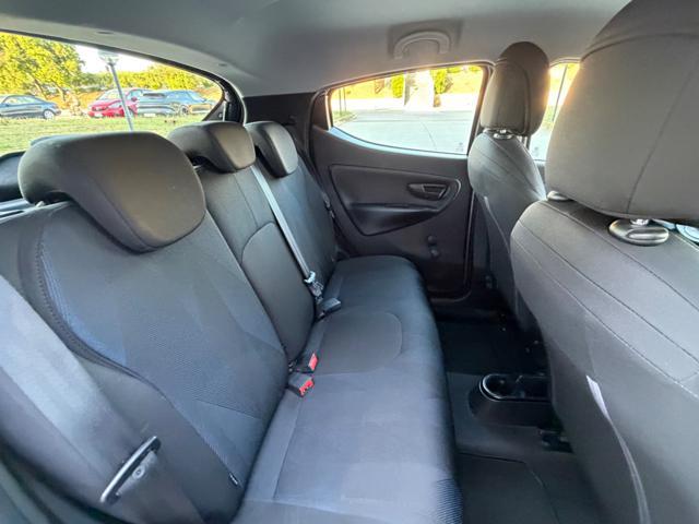 LANCIA Ypsilon 1.2 69CV GPL GOLD+SCHERMO+SENSORI+5 POSTI