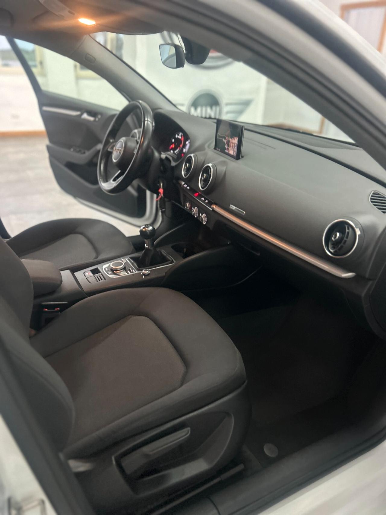 Audi A3 SportBack 2.0 TDI 150cv Sport 11/2017