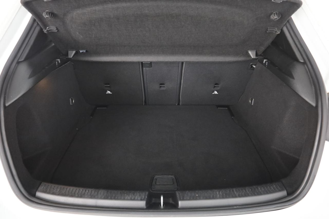 MERCEDES Classe A (W177) A 180 d Automatic Business Extra