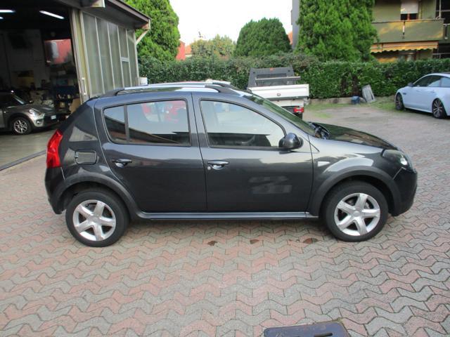 DACIA Sandero Stepway 1.6 8V GPL 85CV*GPL ORIGINALE FINO AL 2032