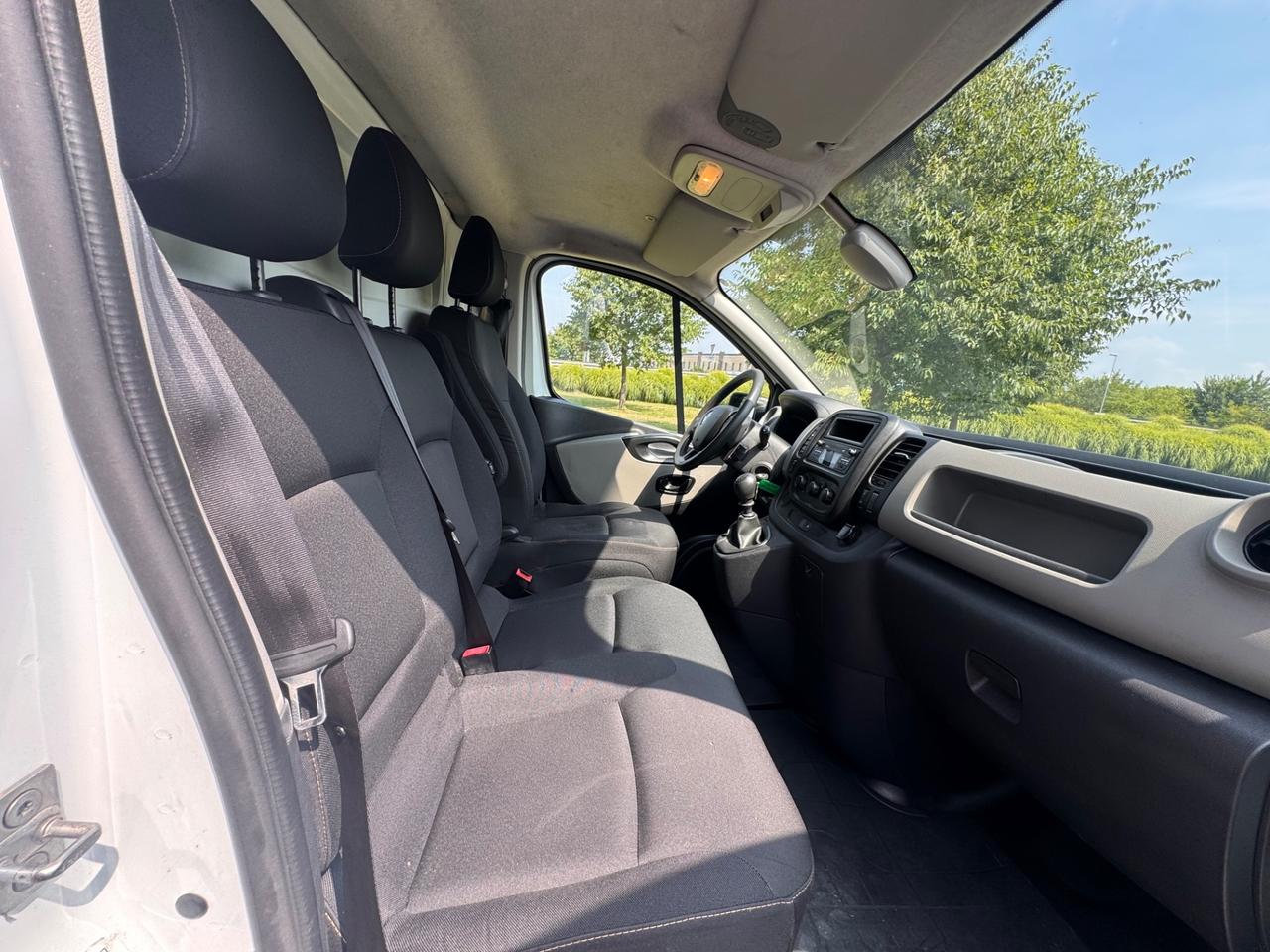 Renault Trafic Renault Trafic , euro 6b, anno 2019, 1.6 diesel, passo alto