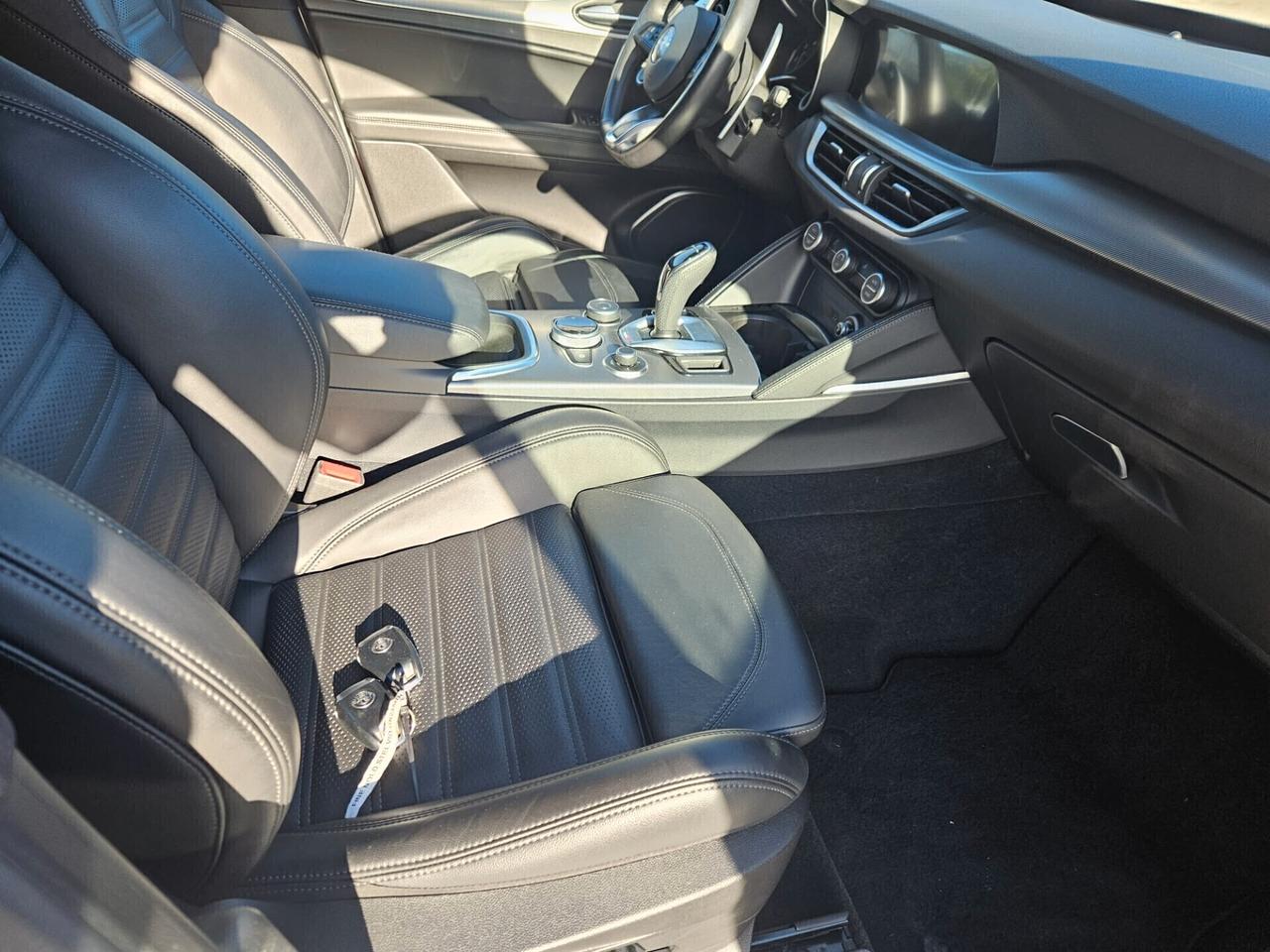 Alfa Romeo Stelvio 2.2 210 CV AT8 Q4 Veloce