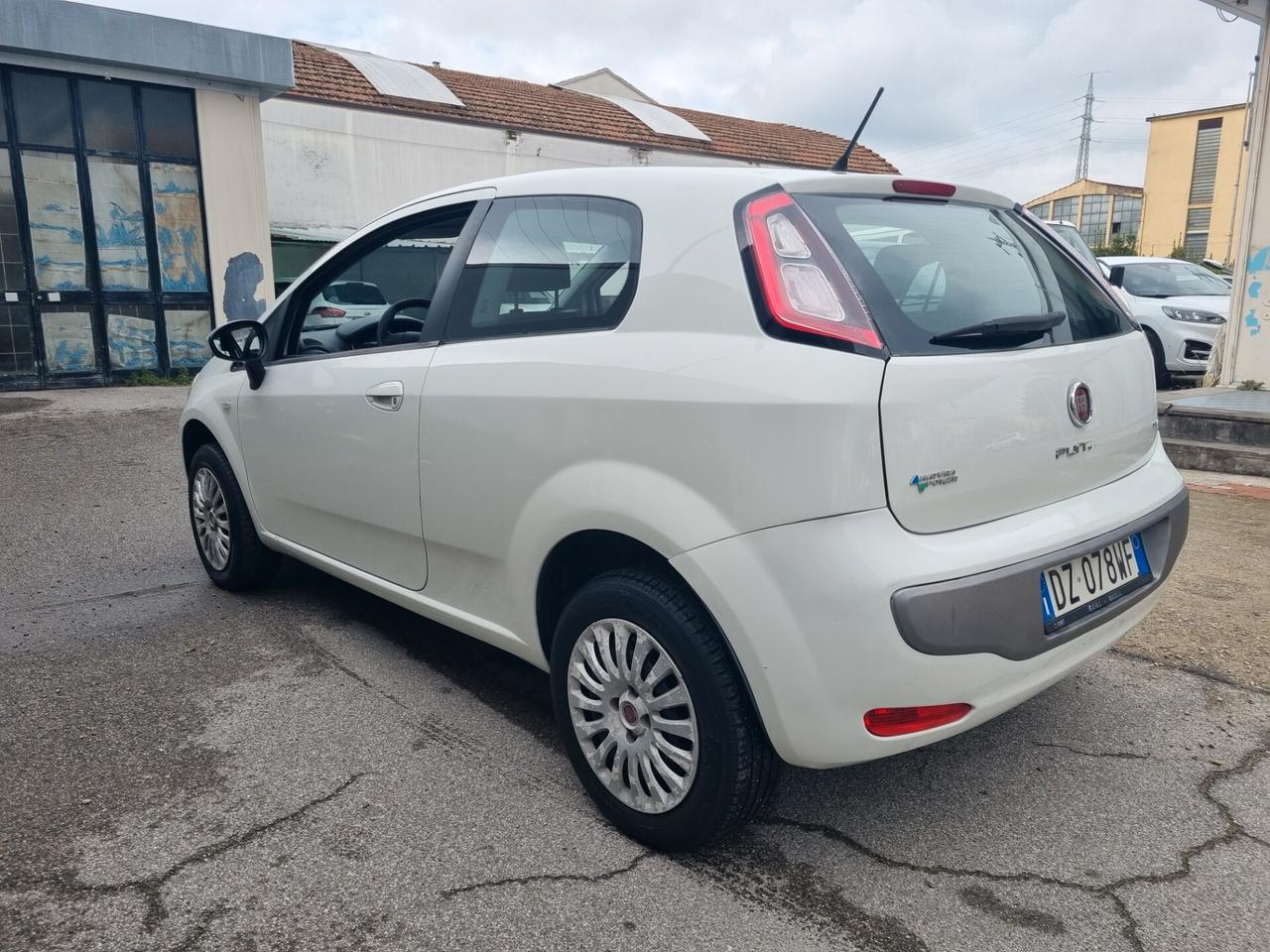 Fiat Punto Evo 1.4 5 porte Active Natural Power