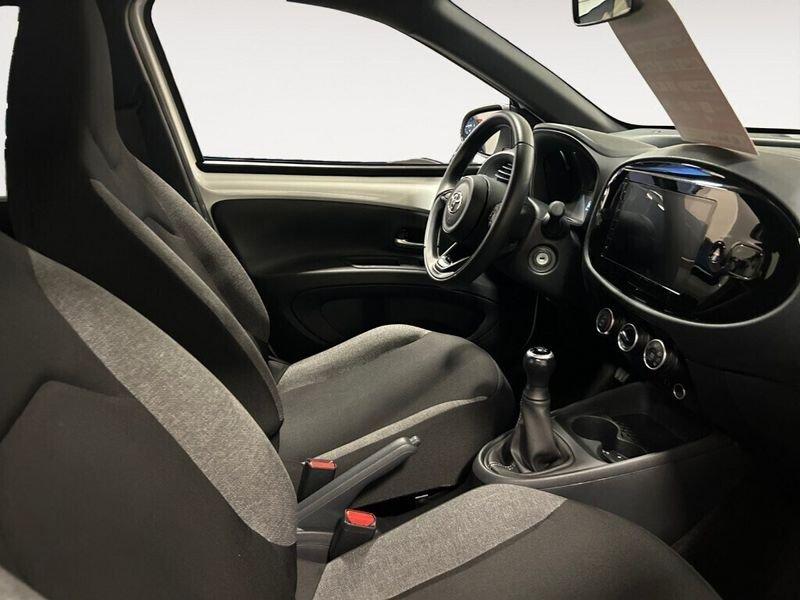 Toyota Aygo X 1.0 VVT-i 72 CV 5 porte Active