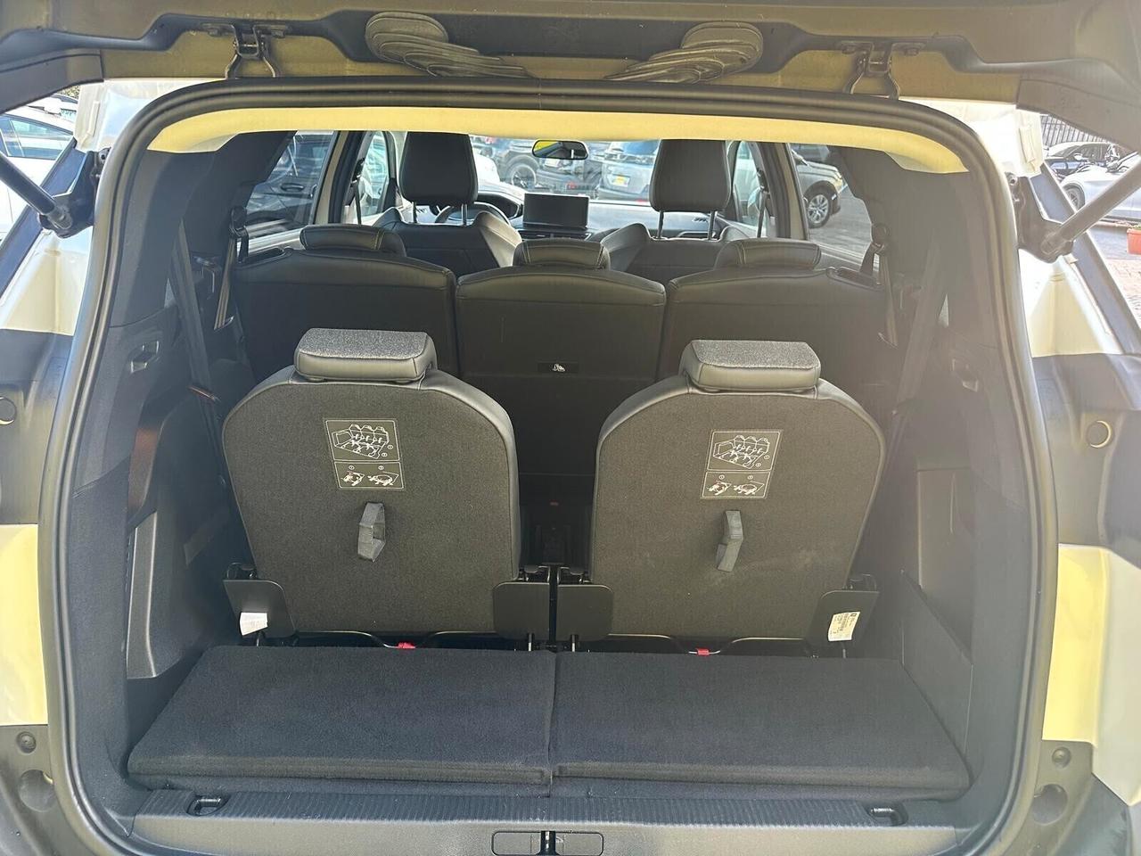 Peugeot 5008 BlueHDi 130 S&S EAT8 Allure