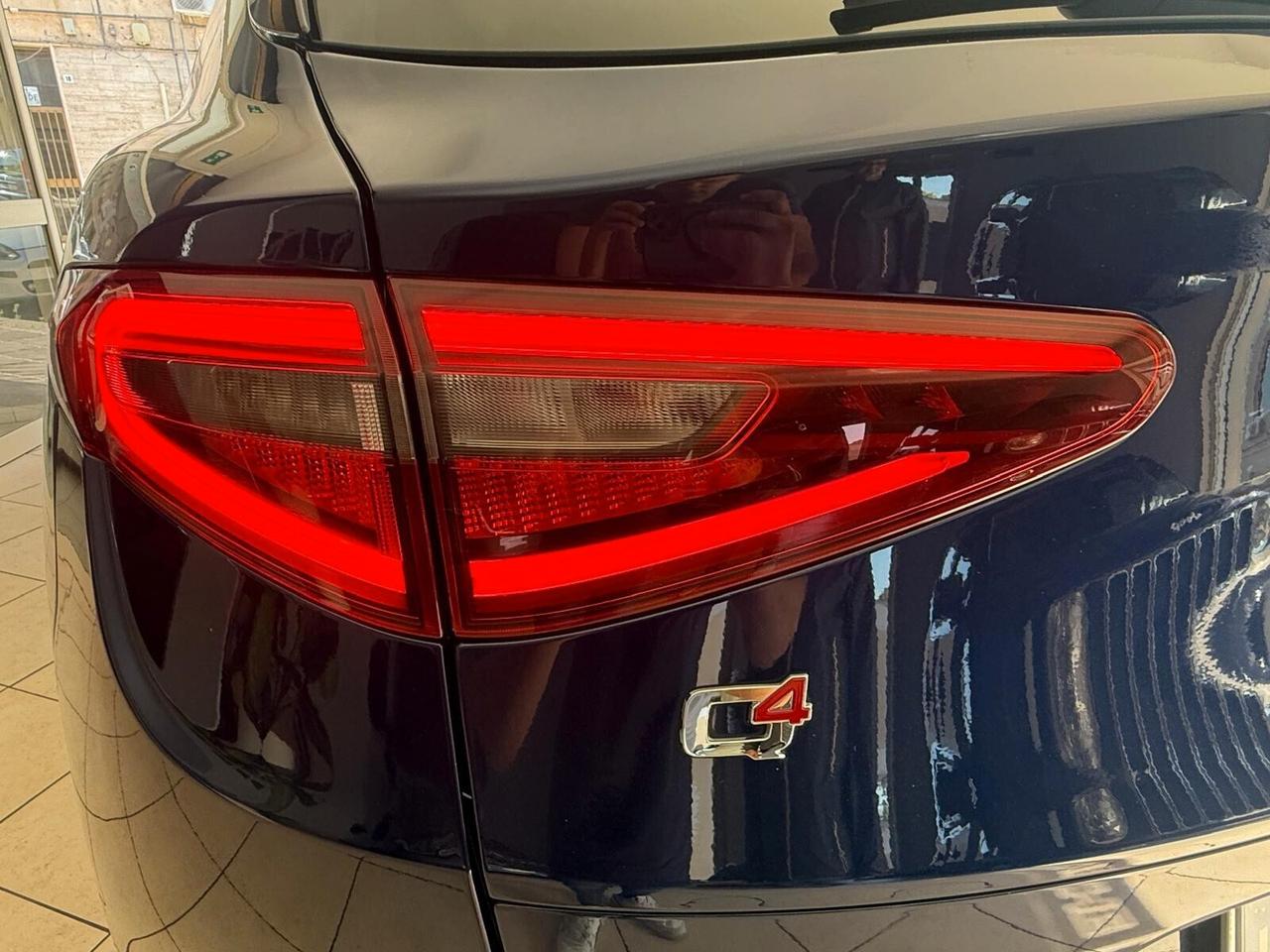 Alfa Romeo Stelvio 2.2 Turbodiesel 210 CV AT8 Q4 Super