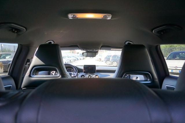 MERCEDES-BENZ CLA 180 d S.W. Automatic Premium