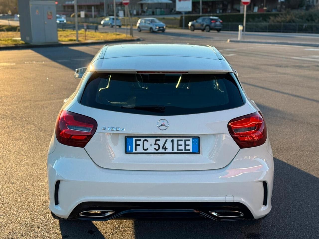 MERCEDES CLASSE A 180 d Automatic Premium