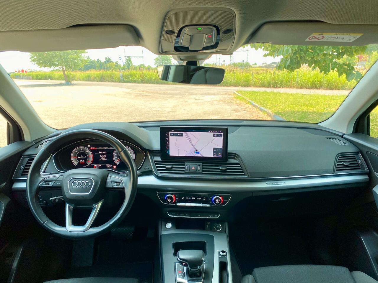 Audi Q5 40 2.0 tdi mhev 12V quattro s-tronic 204cv FARI MATRIX